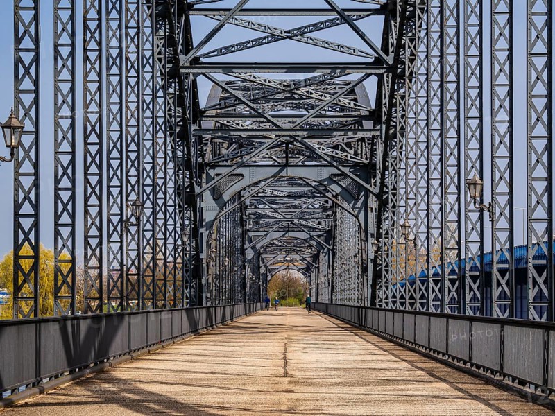 Old Harburger bridge, crossing Elbe river, Hamburg, Germany, Europe