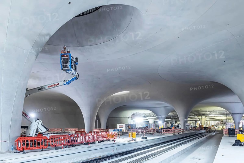 Impressions of the new Stuttgart 21 main station. The shell is finished, now it's time for the technical equipment. The 28 chalice-shaped columns supporting the roof of the underground through station are striking. Skylights with a diameter of around 21 metres provide daylight in the station. Stuttgart, Baden-Württemberg, Germany, Europe