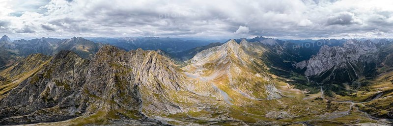 Aerial view, Alpine panorama, Raudenspitze and Carnic High Trail, Carnic Main Ridge, Carnic Alps, Carinthia, Austria, Europe