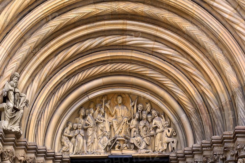 Depiction of the Last Judgement in the tympanum, princely portal, main portal, Bamberg Cathedral of St Peter and St George, Bamberg, Upper Franconia, Bavaria, Germany, Europe