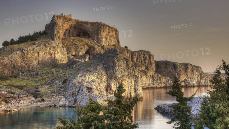 Early morning light, Acropolis of Lindos, Bay of St Paul, Lindos, Rhodes, Dodecanese, Greek Islands, Greece, Europe