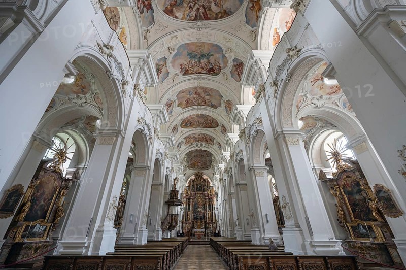 Interior of the originally Gothic hall church, was completely baroqueised in the 18th century, Basilica of St. Mauritius, Niederaltaich, Lower Bavaria, Germany, Europe