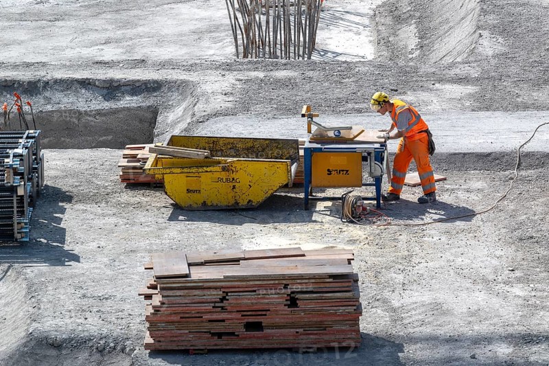 Construction site Construction worker Circular saw
