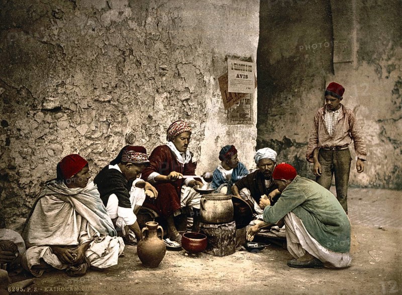 A Travelling Cook, Kairwan, Kairouan, Tunisia, c. 1895, Historic, digitally restored reproduction from a 19th century original, Record date not stated, Africa