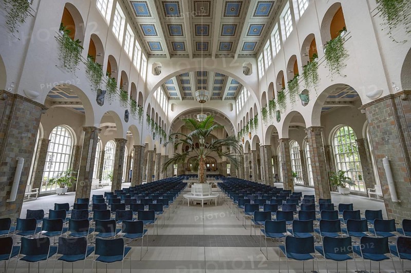 Fountain house with seating, Kissingen spa, inaugurated in 1842, replaced by a new building in 1911, Bad Kissingen, Lower Franconia, Bavaria, Germany, Europe