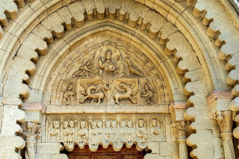 Tympanum of Notre Dame de Ganagobie church, Alpes-de-Haute-Provence, Provence-Alpes-Côte d'Azur, France, Europe