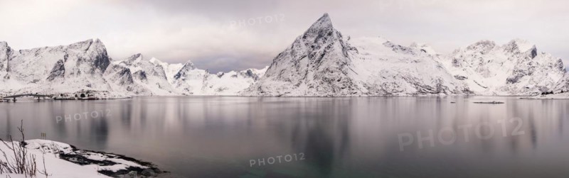 Panoramic picture, snowy mountains at the fjord, Hamnøy, Reine, Moskenesøya, Lofoten, Norway, Europe