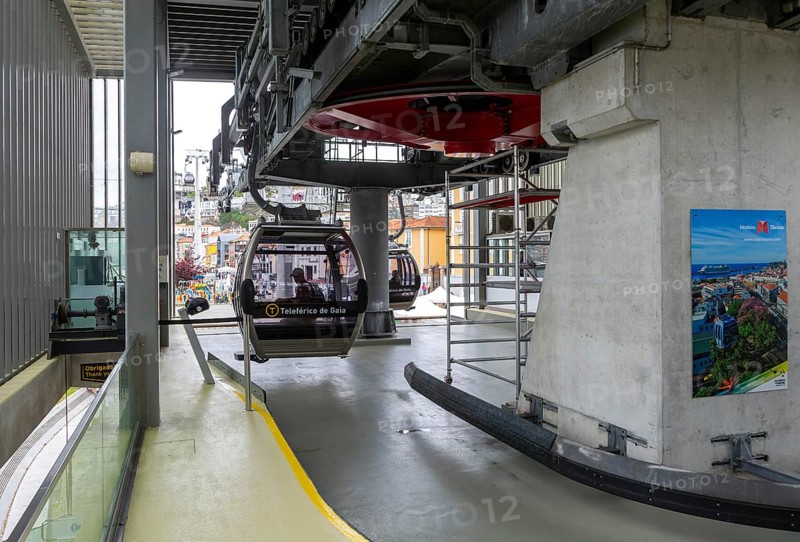 Teleferica de Gaia cable car system, Vila Nova de Gaia, Porto, Portugal, Europe