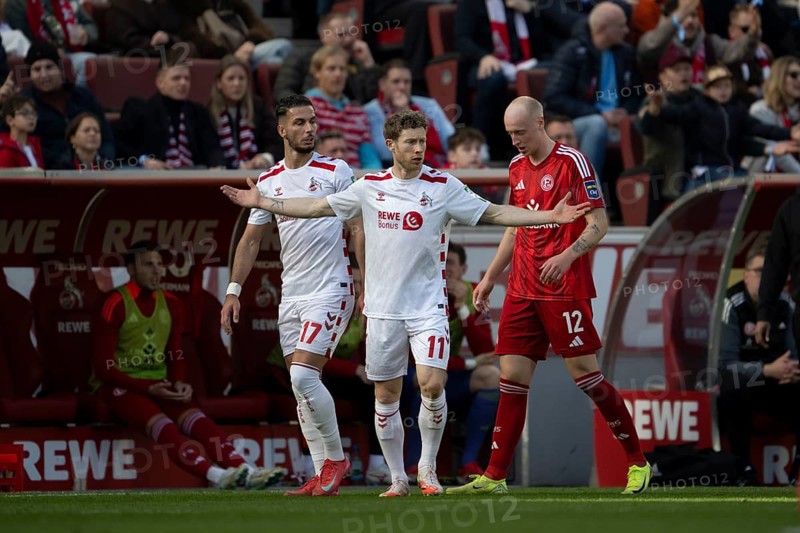 (DFL/DFB REGULATES PROHIBIT ANY USE OF PHOTOGRAPHS AS IMAGE SEQUENCES AND/OR QUASI-VIDEO), RheinEnergieStadion, Cologne, North Rhine-Westphalia, Florian Kainz (1.FC Köln, midfield, #11), Leart Pacarada (1.FC Köln, defence, #17), Valgeir Lunddal (Fortuna Düsseldorf 1895, defence, #12), 2nd Bundesliga, 1.FC Köln, Fortuna Düsseldorf 1895 on 23.02.2025 at the RheinEnergieStadion in Cologne Germany