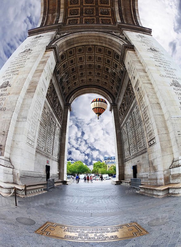 Effective and unexpected foreshortening Triumphal Arch in Paris. The photo is made the lens Fisheye