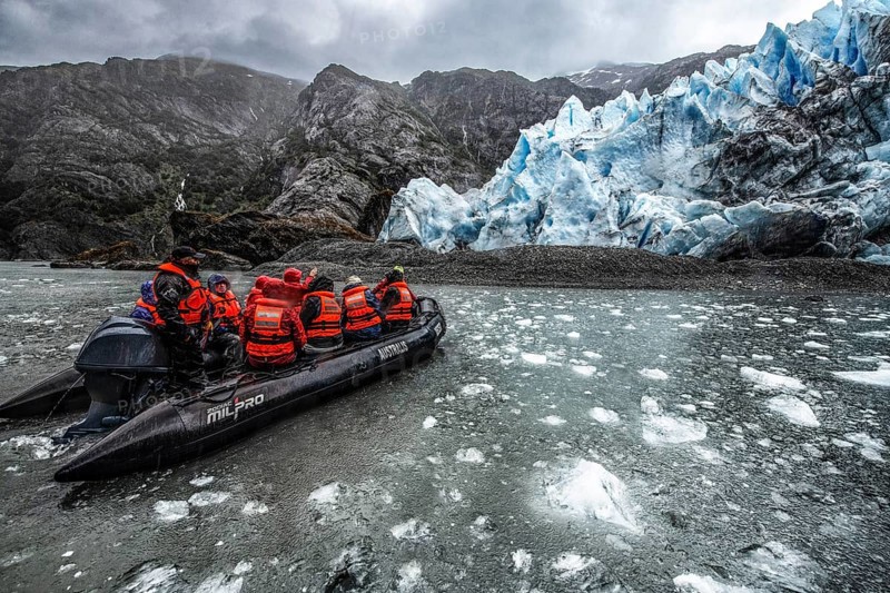 Excursion by Zodiac to the Condor Glacier, Cordillera Darwin, Alberto de Agostini National Park, north-east foothills of the Beagle Channel, Tierra del Fuego, Tierra del Fuego, Patagonia, Chile, South America
