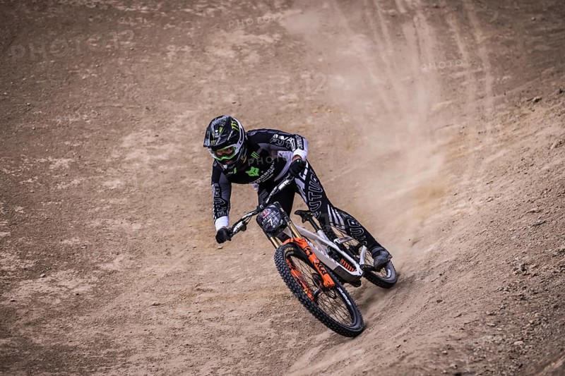 MAYDENA, AUSTRALIA - FEBRUARY 08: Théo ERLANGSEN of South Africa competes in the finals of Red Bull Hardline Tasmania on February 8, 2025 in Maydena, Australia, Oceania