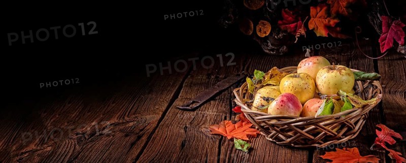 Fresh and delicious organic apples in a basket