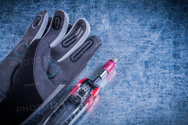Muunction toolset fabric safety gloves on metallic background