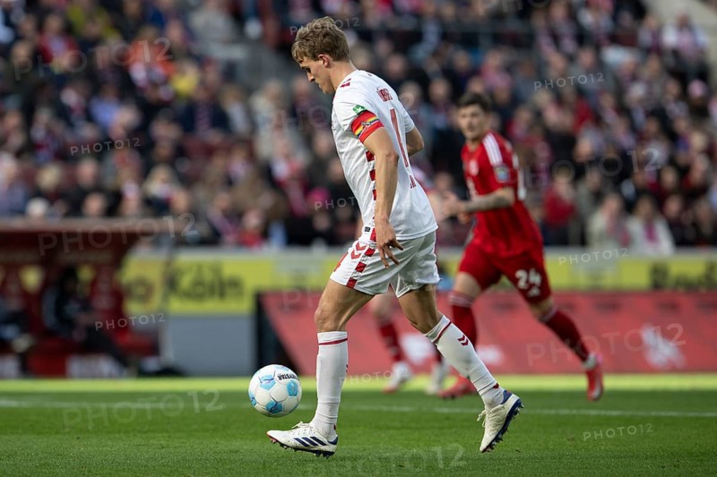 (DFL/DFB REGULATES PROHIBIT ANY USE OF PHOTOGRAPHS AS IMAGE SEQUENCES AND/OR QUASI-VIDEO), RheinEnergieStadion, Cologne, North Rhine-Westphalia, Timo Hübers (1.FC Köln, Defence, #4), 2nd Bundesliga, 1.FC Köln, Fortuna Düsseldorf 1895 on 23/02/2025 at RheinEnergieStadion in Cologne Germany