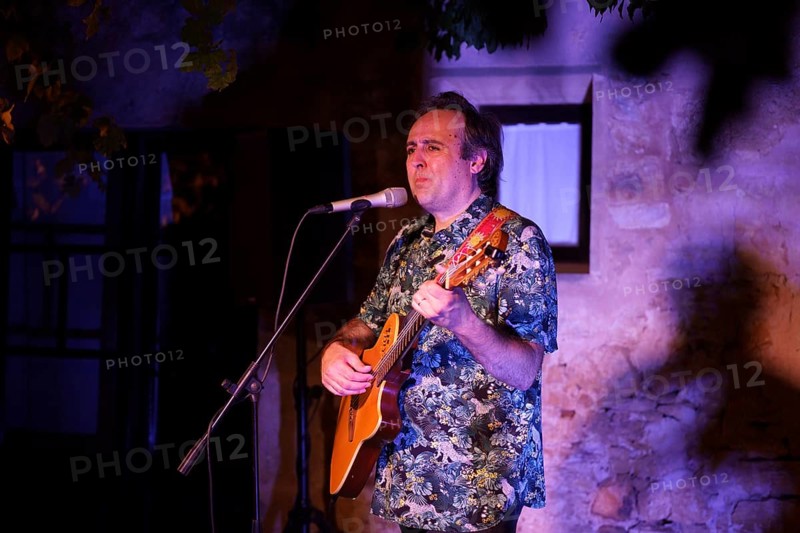 Roger Mas performance, Clastra de Son Amer, Es Llombards - Santanyí, Majorca, Balearic Islands, Spain, Europe