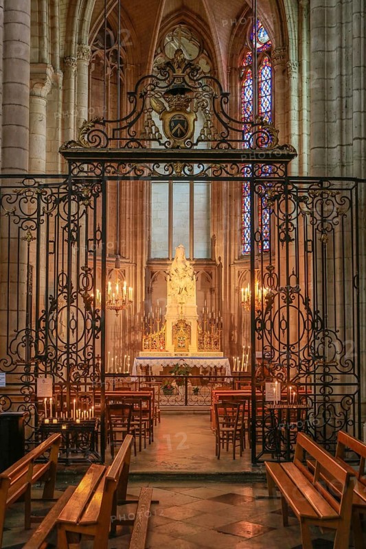 Saint-Etienne Cathedral, first Gothic cathedral, Sens, Burgundy, Yonne department, Bourgogne-Franche-Comte region, France, Europe