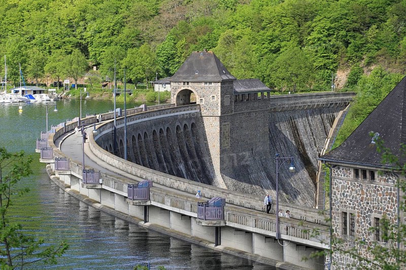 Edersee, Edertalsperre in spring people on the dam, blue water, green nature, Hesse, Edertal, Waldeck, Germany, Europe