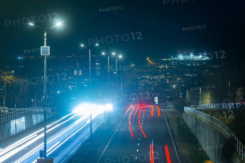 Well-developed traffic junction Bergstrasse B170 with access to the A17 motorway. Dresden lies in the valley and the Inifineon construction site shines on the horizon, Dresden, Saxony, Germany, Europe