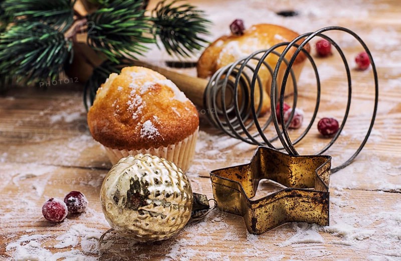 Sponge cake and Christmas characters to the new year holiday