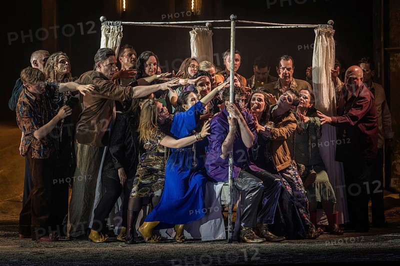 The dramatic oratorio