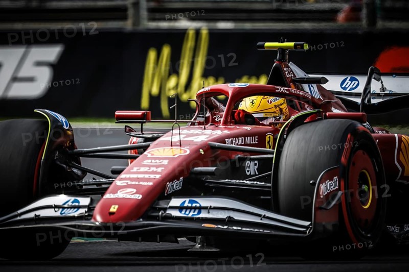 Lewis Hamilton of Great Britain drives the Scuderia Ferrari HP SF-25 during qualifying in the 2025 Australian Grand Prix at Albert Park in Melbourne, Australia, Oceania