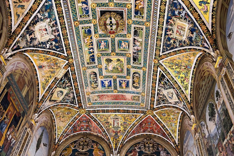 Interior view of Sienna Cathedral