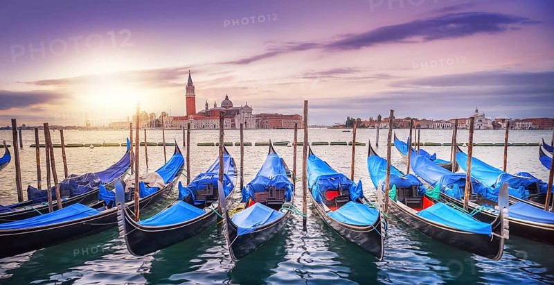 venice in the early morning hours