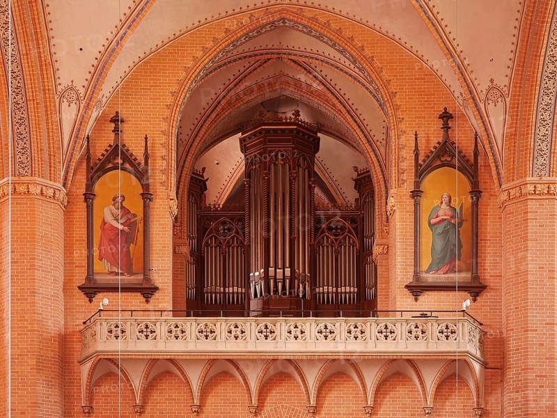 View of the gallery and organ in the church of St Bartholomäi Demmin. Mecklenburg-Western Pomerania, Germany, Europe