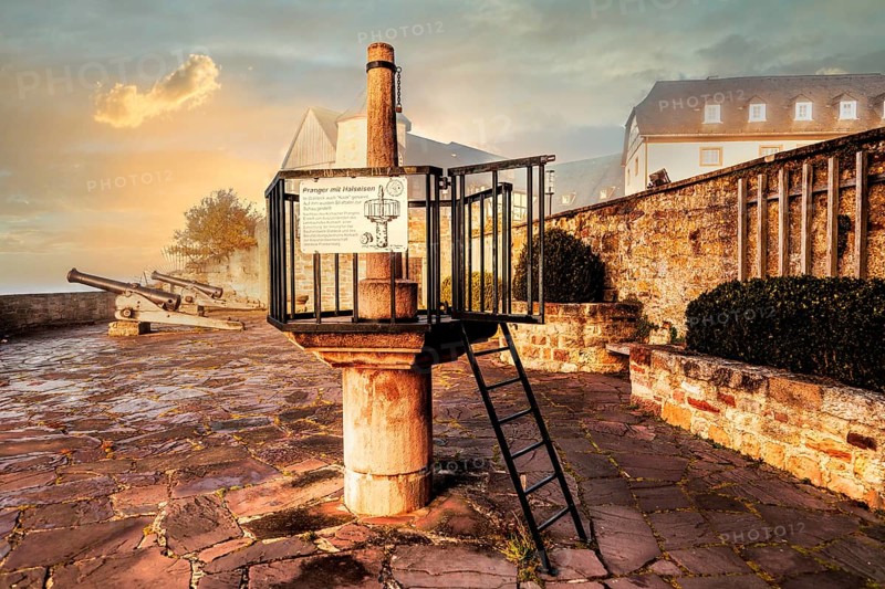 Waldeck Castle with pillory, Hesse, Germany, Europe