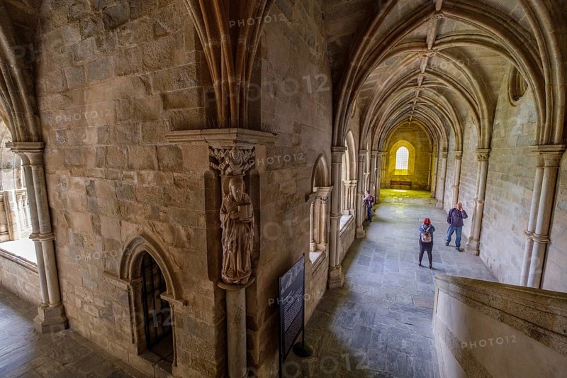 Claustro, construido entre 1317 y 1340, estilo gótico, catedral de Évora, Basílica Sé Catedral de Nossa Senhora da Assunção, Évora, Alentejo, Portugal, Europe