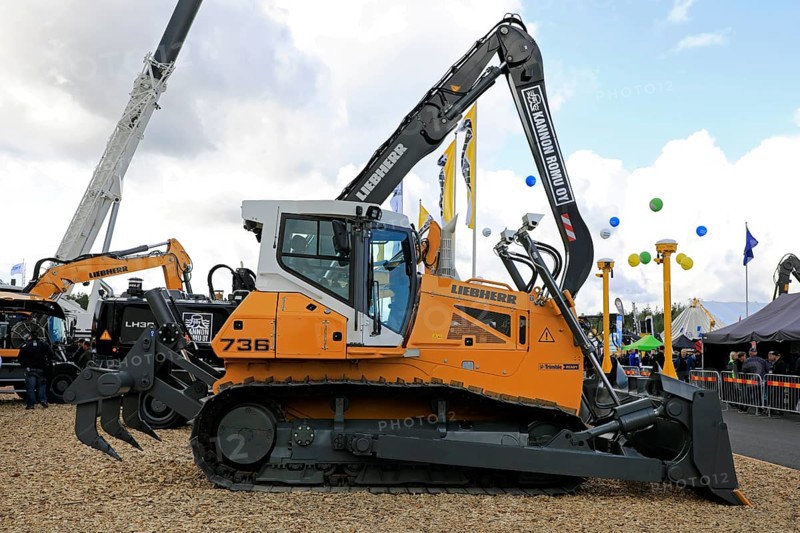Hyvinkää, Finland. September 6, 2019. Liebherr 736 crawler tractor with blade and ripper displayed on Maxpo 2019. Credit: Taina Sohlman