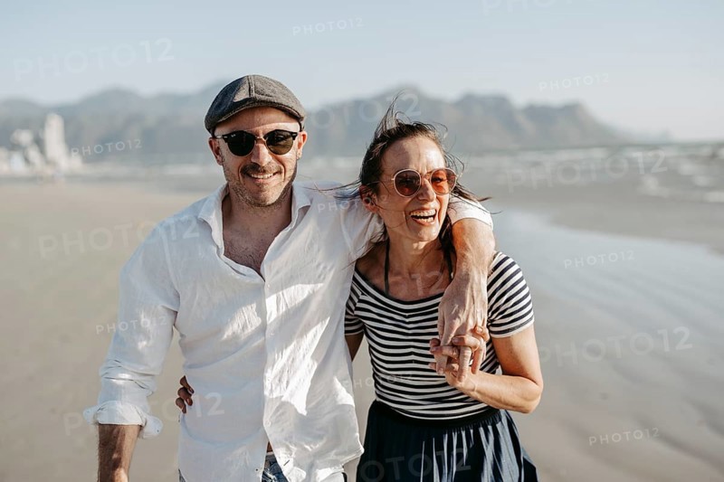 Lovers at the Sandstrad, Cape Town, South Africa, Africa