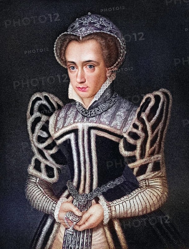 Queen Mary aka Mary Tudor aka Bloody Mary 1516-1558, First Queen to rule England in her own right. From the book Lodges British Portraits, published in 1823, Historical, digitally restored reproduction from a 19th century original, Record date not stated