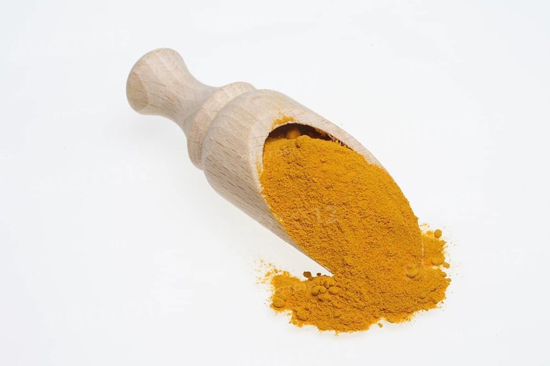 Turmeric (Curcuma longa) or curcume, yellow ginger, saffron root, turmeric, plant species of the ginger family, medicinal plant, dye plant and spice