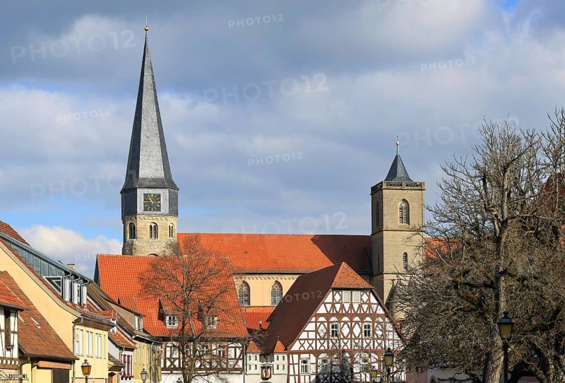 The historic old town of Münnerstadt with a view of the church of St Mary Magdalene. Münnerstadt, Bad Kissingen, Lower Franconia, Bavaria, Germany, Europe