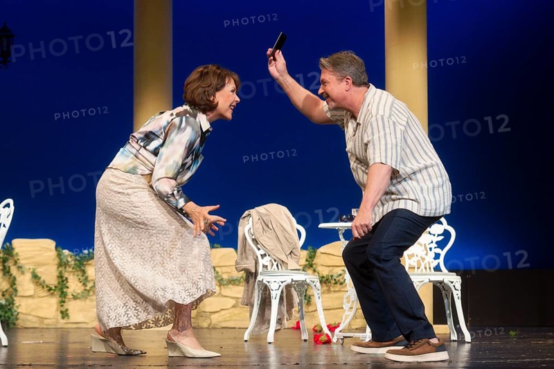 Janina Hartwig, Hardy Krüger, FISCH SUCHT FAHRRAD, photo rehearsal on 14.05.2025 at the palace gardens Theatre, Berlin, premiere: 17.05.2025