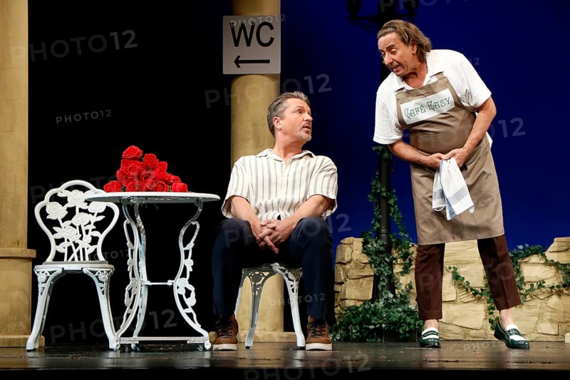Hardy Krüger jr. and Dieter Landuris at the photo rehearsal of Fisch sucht Fahrrad at the Schlossparktheater in Berlin on 14.05.2025
