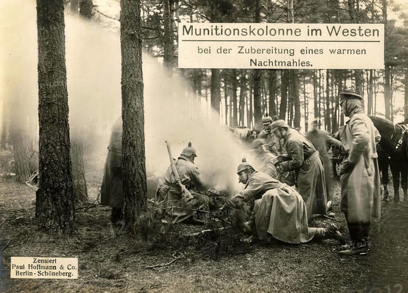 Ammunition column in the west preparing a hot supper, 1914 - 1918, World War I, reproduction of a war postcard