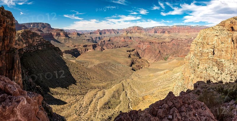 Scenic view on the Grand Canyon from South Kaibab Trail, Arizona, USA, North America