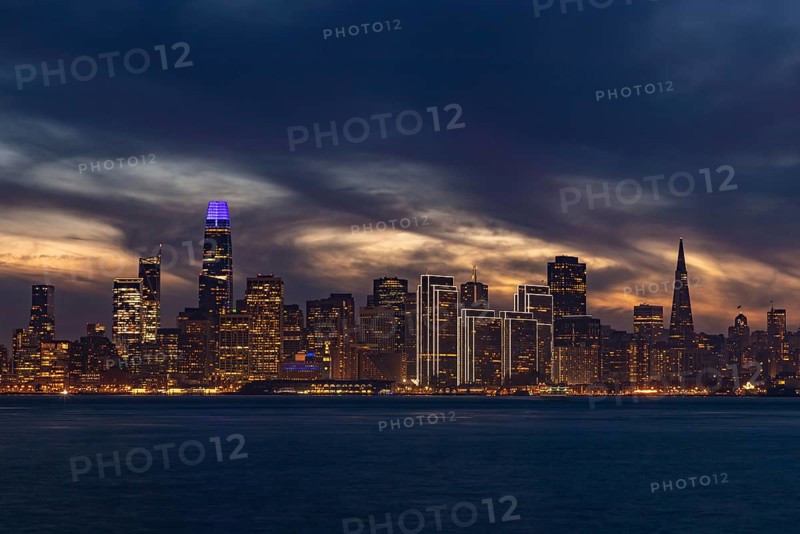 A picture of Downtown San Francisco as seen from Treasure Island at night