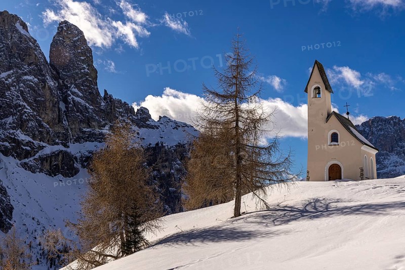 Chapel on the Gardena Pass, South Tyrol, Italy, Europe