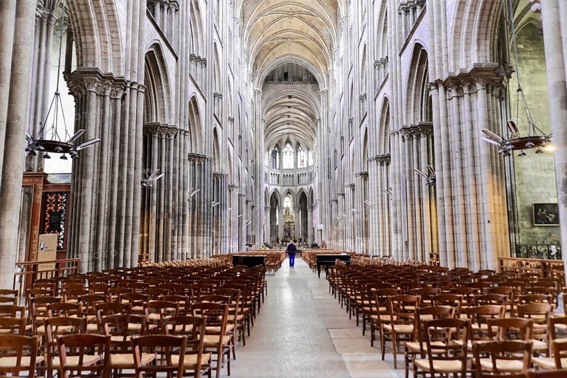 Rouen Cathedral, Rouen, Département Seine-Maritime, Region Haute-Normandie, France, Europe, Impressive interior of a Gothic cathedral with high rows of columns and pews, Seine-Maritime, Haute-Normandie, Europe