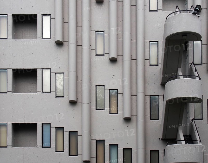Leeds, west yorkshire, united kingdom, 24 july 2019: architectural details of windows and balconies of the roger stevens building a 1960s brutalist building at the university of leedssity of leeds