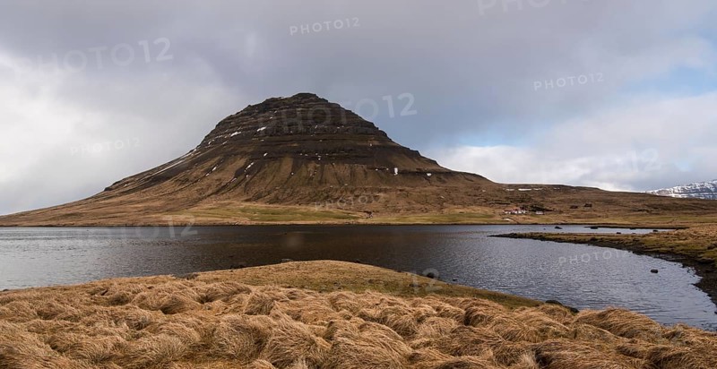 Dramatic Icelandic landscaspe with Kirkjufell mountain, at Grundarfjordur, on the Snaefellsnes peninsula in Iceland