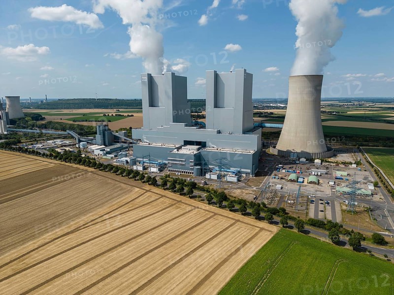 Aerial view of the lignite-fired power station ?Neurath? in North Rhine-Westphalia, Germany. Operated by energy company RWE, the two units have an installed capacity of 1, 100 Megawatts each