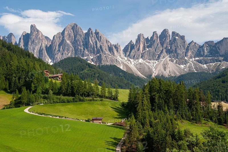 20.06.2019, St. Magdalena, Villnöss, Trentino, South Tyrol, Italy, Europe, The nature park in the Villnöss Valley with mountains of the Dolomites of the Puez Geisler Group, Europe