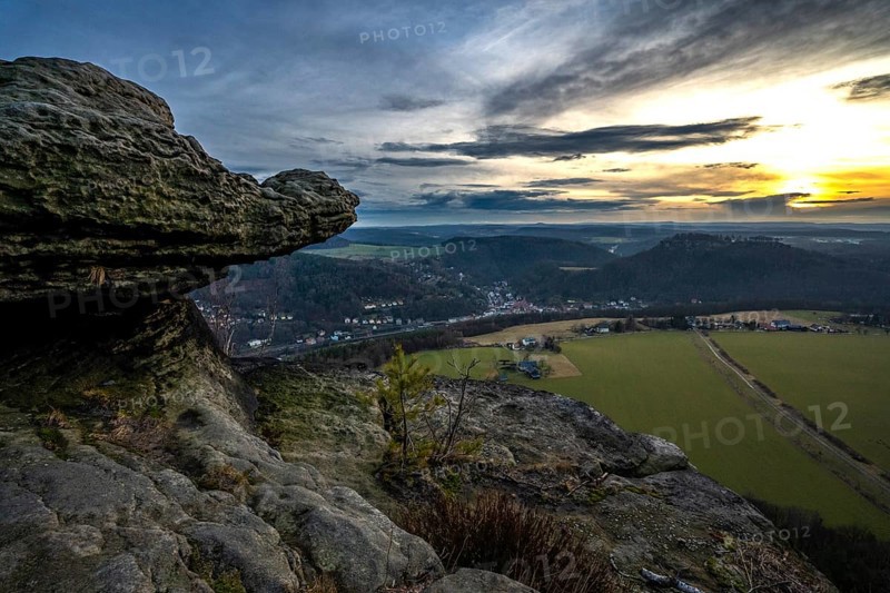 Evening mood in the Elbe Sandstone Mountains, taken on the Lilienstein 4