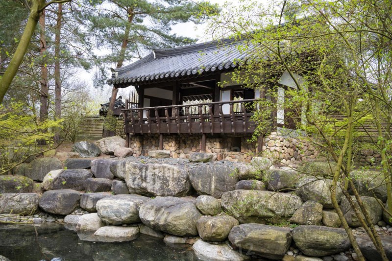 Traditional Korean house, Kye Zeong, Pavilion by the water, Korean Garden, Gardens of the World, Berlin, Germany, Europe