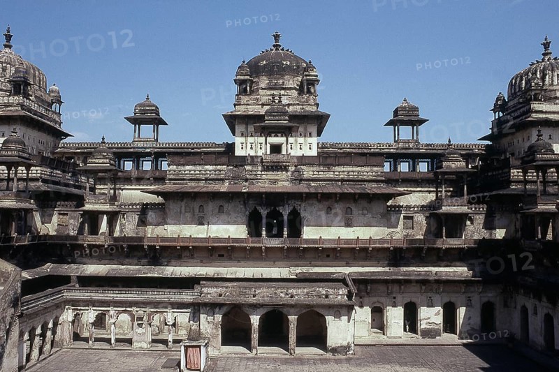Structure of Jahangir Mahal, Orchha, Madhya Pradesh, India, Asia
